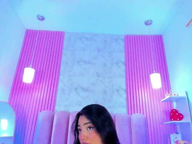 ArianaRougee live webcam show