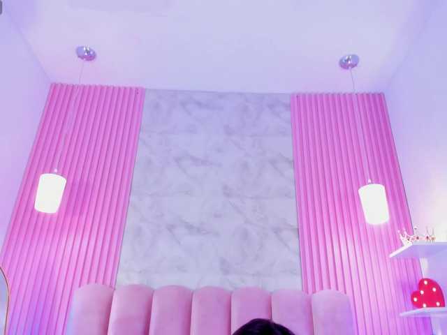 ArianaRougee live cam on BongaCams