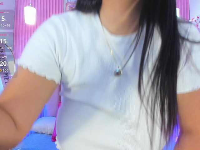 ArianaRougee live cam on BongaCams