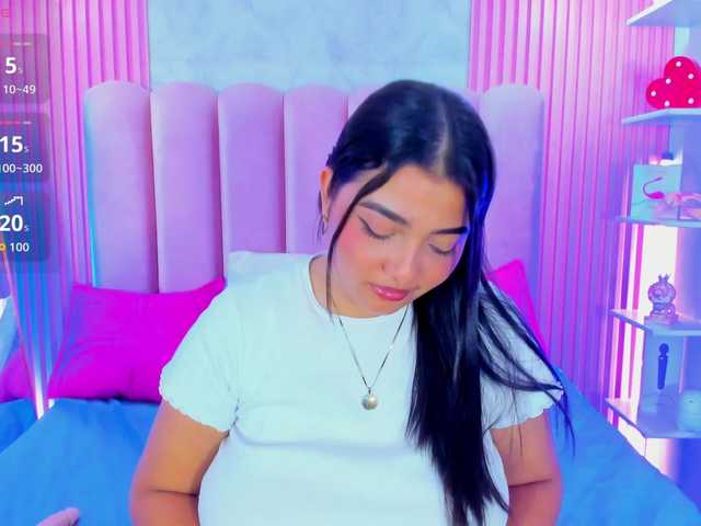ArianaRougee live cam on BongaCams