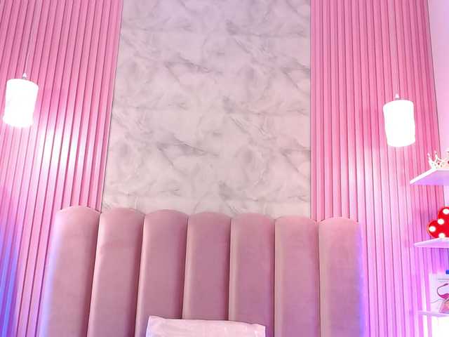 ArianaRougee live cam on BongaCams