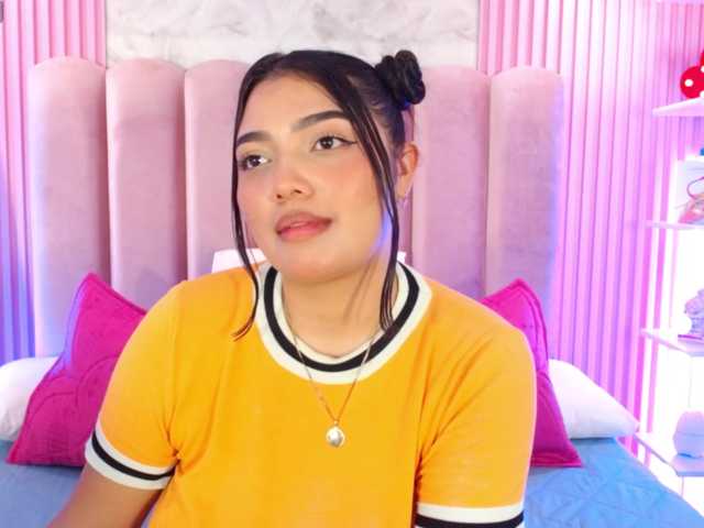 ArianaRougee live cam on BongaCams