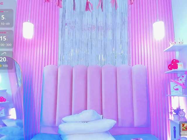 ArianaRougee live cam on BongaCams