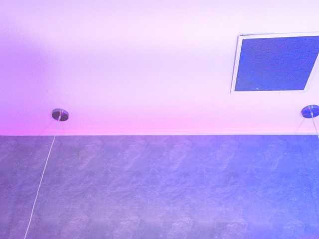 ArianaRougee live cam on BongaCams