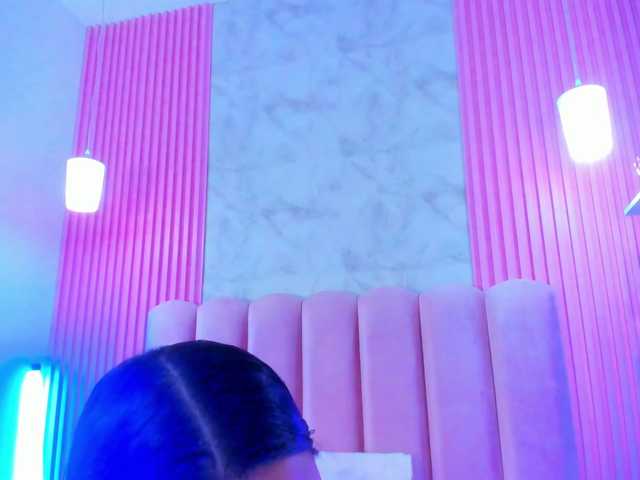 ArianaRougee live cam on BongaCams