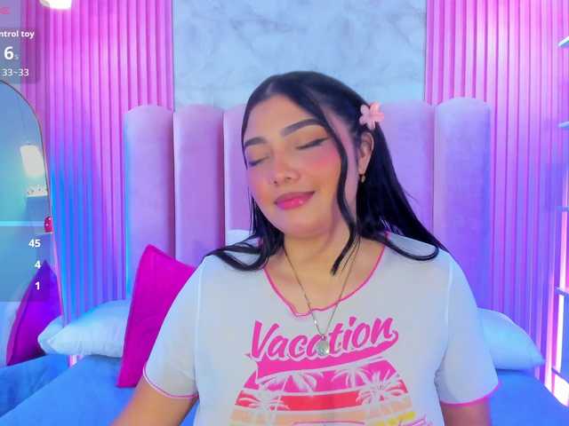 ArianaRougee live cam on BongaCams