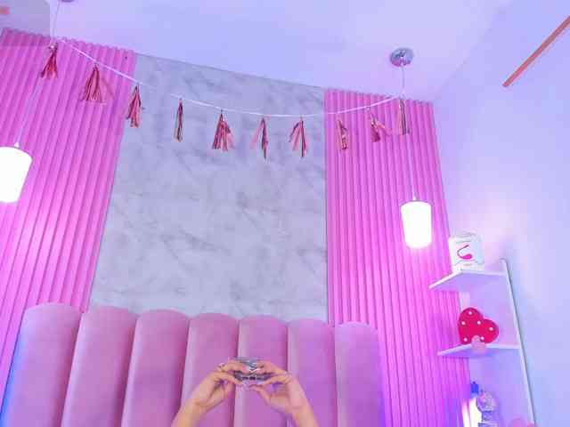 ArianaRougee