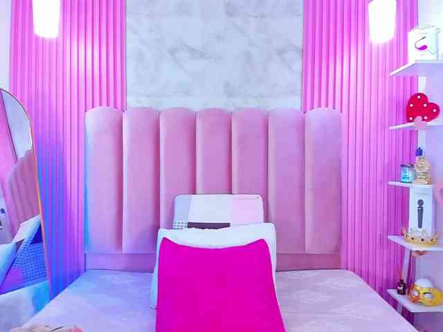 ArianaRougee