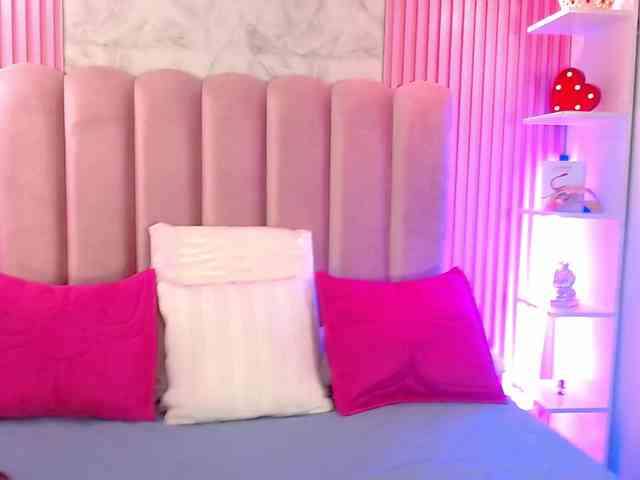 ArianaRougee