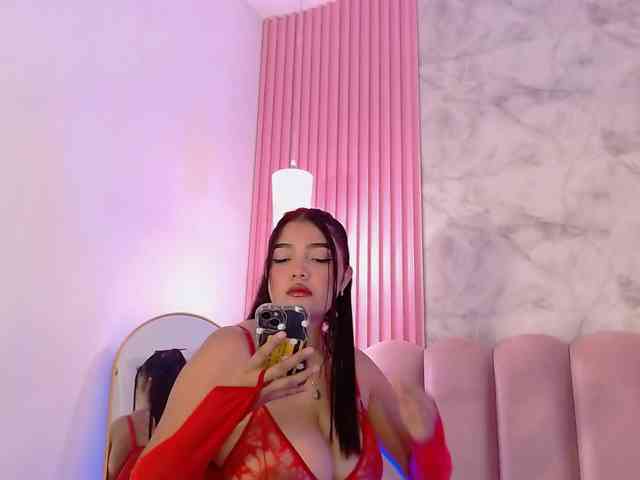 ArianaRougee