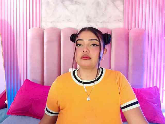 ArianaRougee ArianaRougee