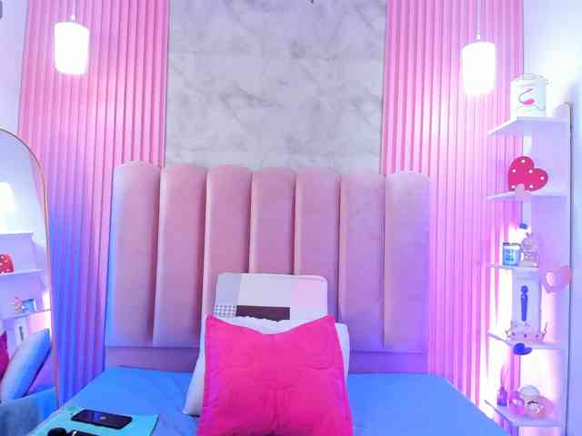 ArianaRougee
