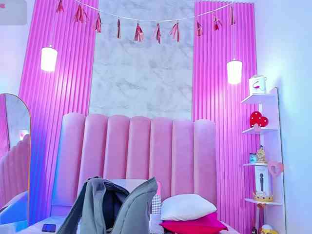 ArianaRougee