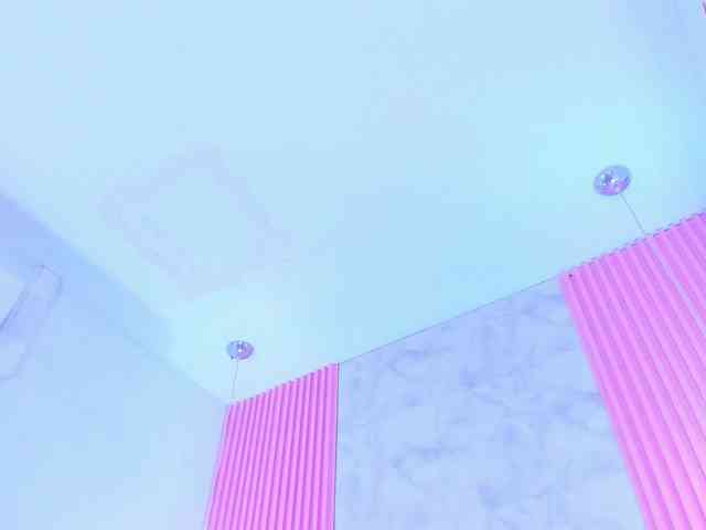 ArianaRougee ArianaRougee