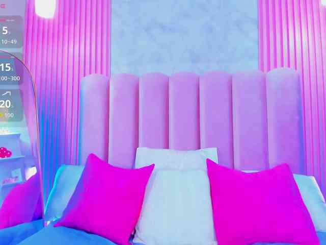 ArianaRougee ArianaRougee