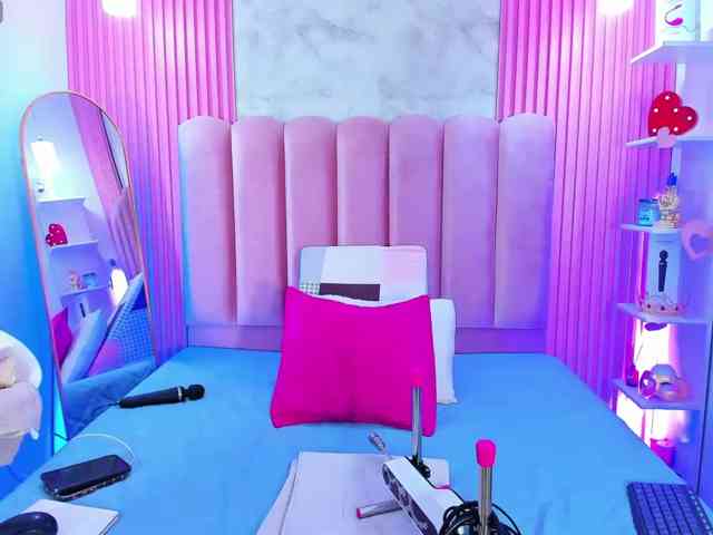 ArianaRougee