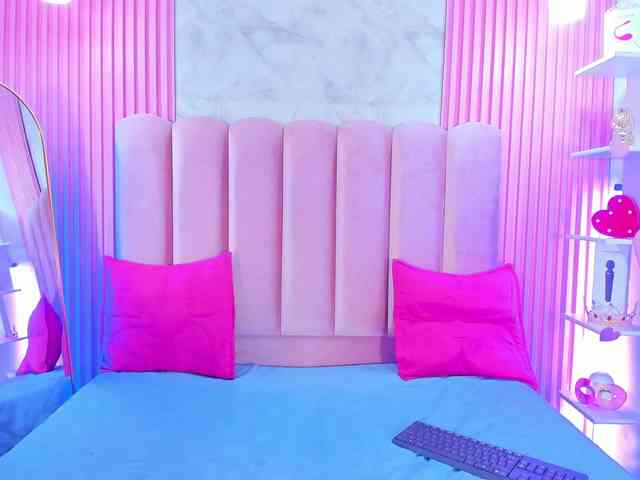 ArianaRougee