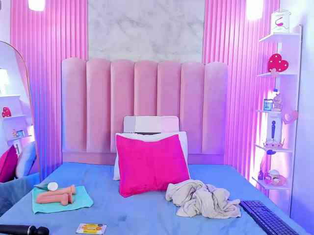 ArianaRougee