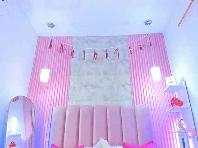 ArianaRougee