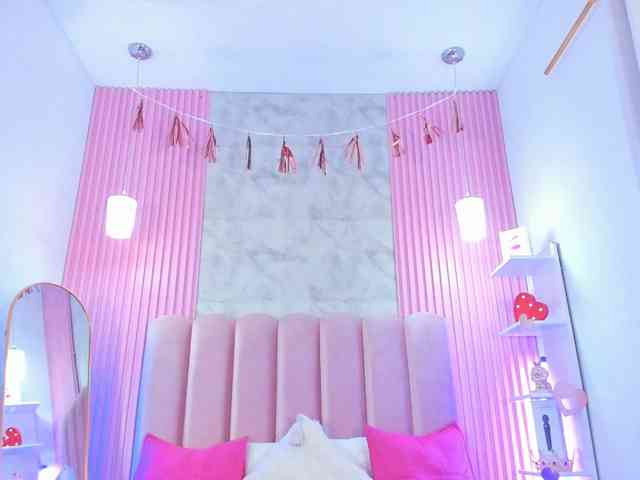 ArianaRougee