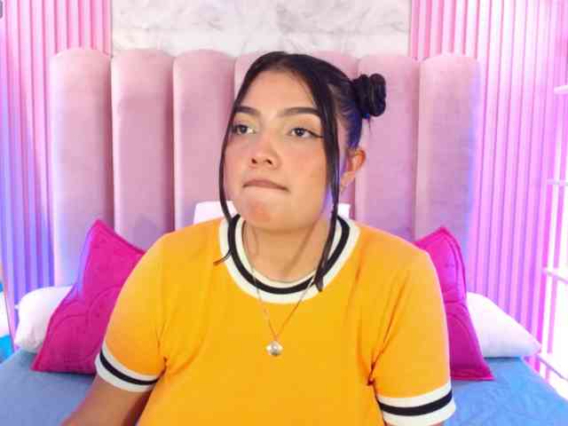 ArianaRougee ArianaRougee