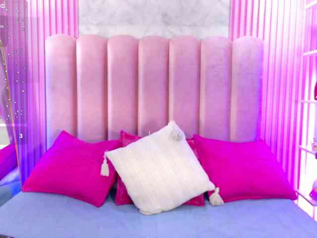 ArianaRougee