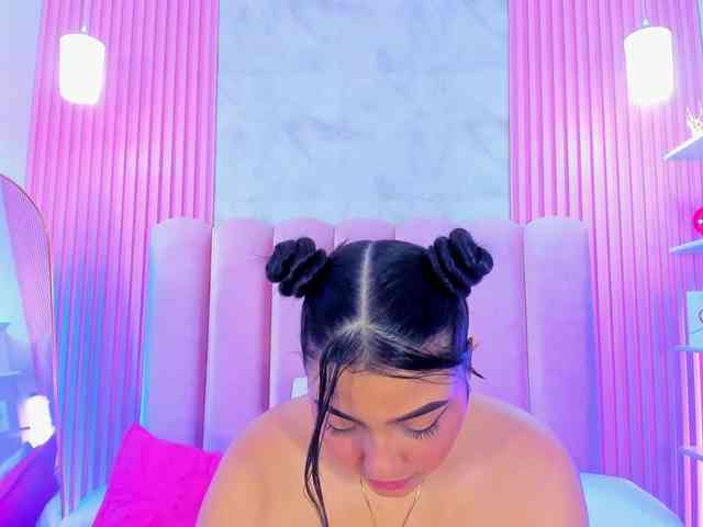 ArianaRougee ArianaRougee