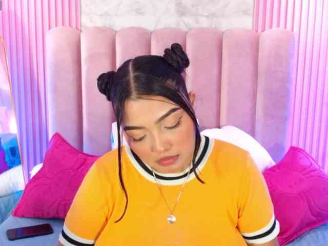 ArianaRougee ArianaRougee