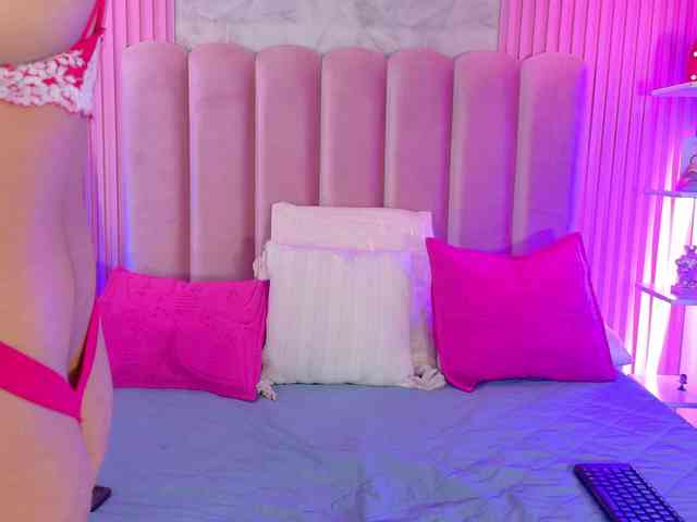 ArianaRougee