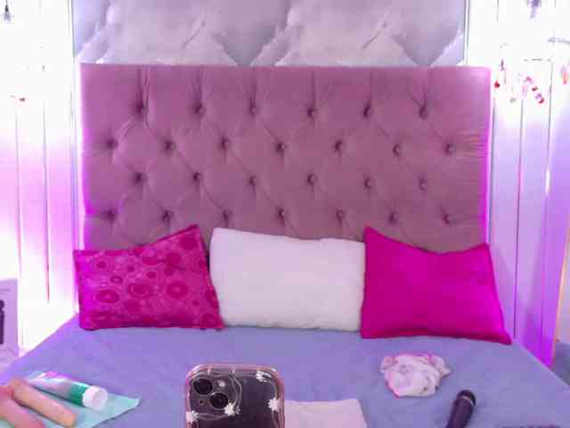 ArianaRougee