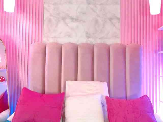 ArianaRougee