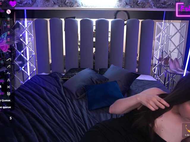 MilaniaCartie live cam on BongaCams