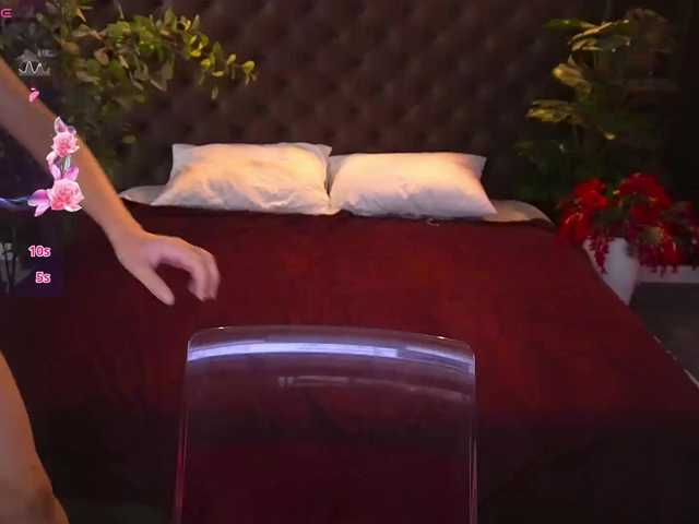 MilaniaCartie live cam on BongaCams