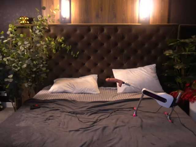 MilaniaCartie live cam on BongaCams