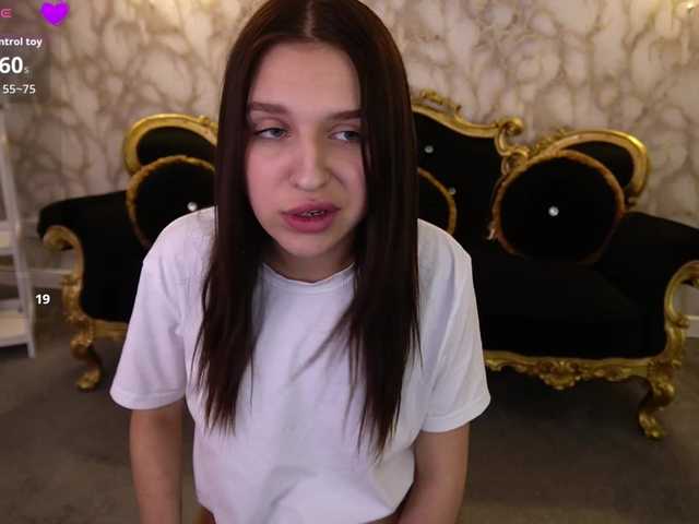 MilaniaCartie live cam on BongaCams