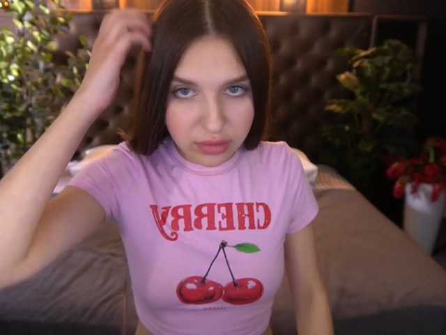 MilaniaCartie live cam on BongaCams