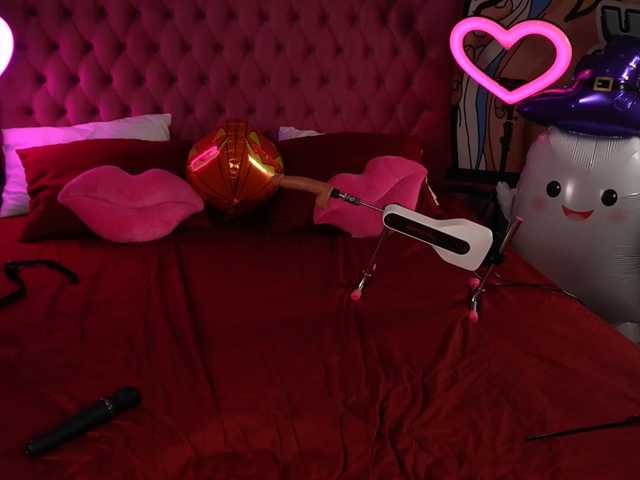 MilaniaCartie live cam on BongaCams