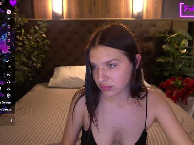 MilaniaCartie live cam on BongaCams