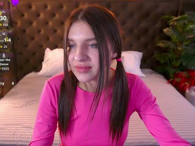 MilaniaCartie live cam on BongaCams