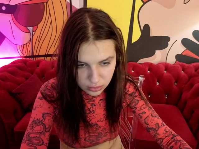MilaniaCartie live cam on BongaCams