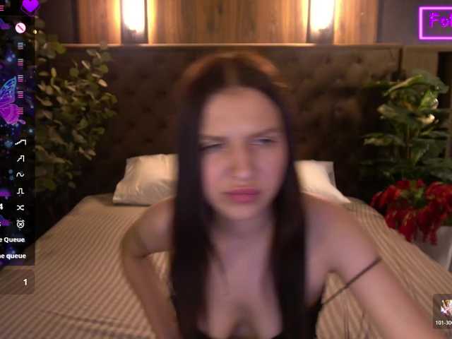 MilaniaCartie live cam on BongaCams