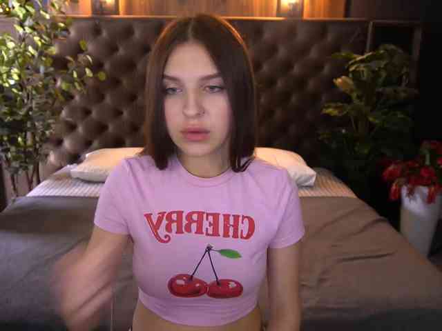 MilaniaCartie's webcam live show