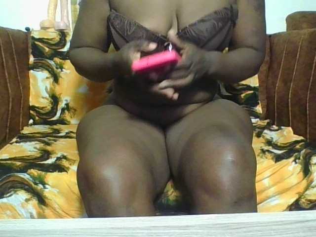 Thickbirdie05 live cam on BongaCams