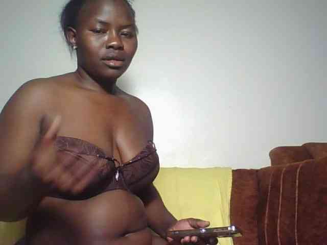 Thickbirdie05 webcam