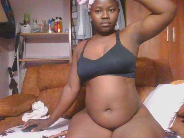 Thickbirdie05 webcam