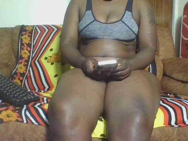 Thickbirdie05 webcam