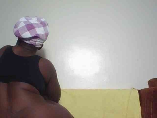 Model: Thickbirdie05