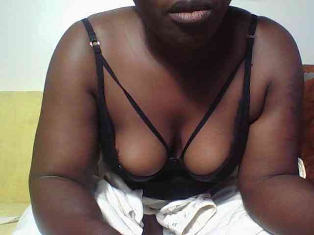 Thickbirdie05 webcam