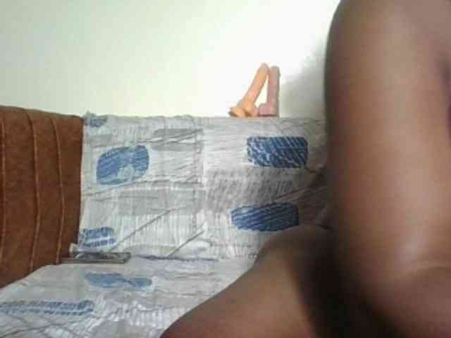 Thickbirdie05 webcam