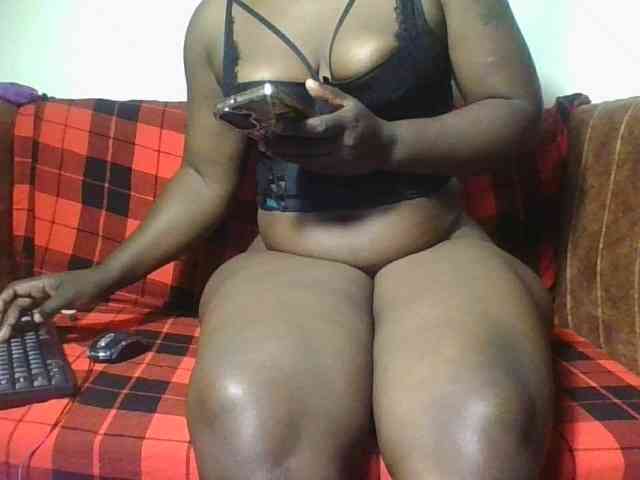 Thickbirdie05 webcam